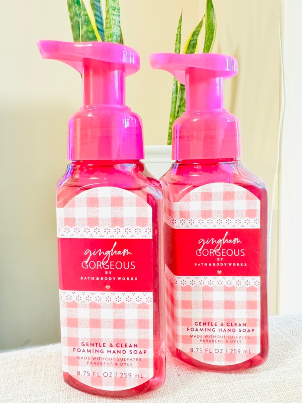 Bath & Body Works Pink Gingham Gorgeous Foaming Hand Soap Duo